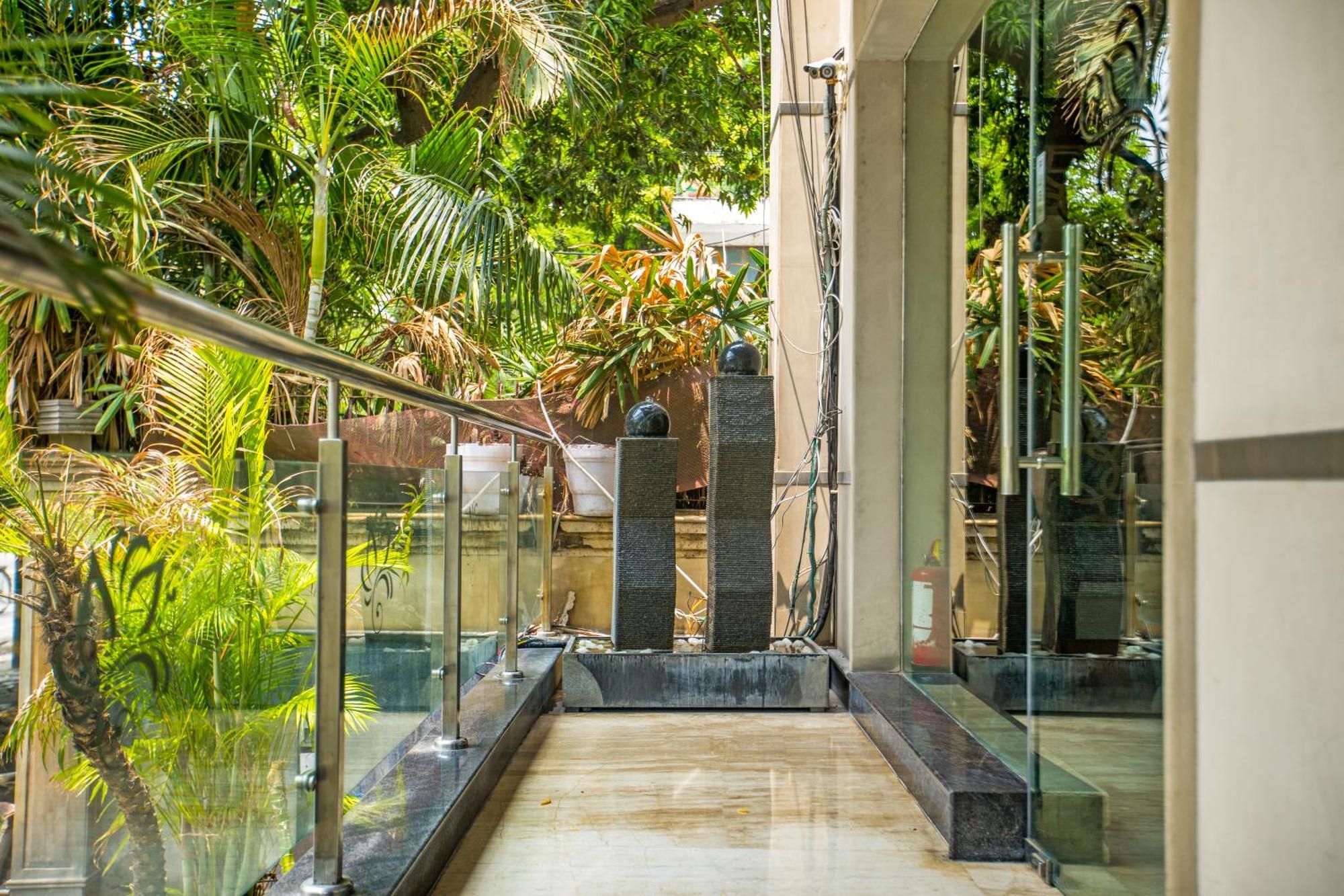 The Grand Vikalp By Saga Hotels Νέο Δελχί Εξωτερικό φωτογραφία