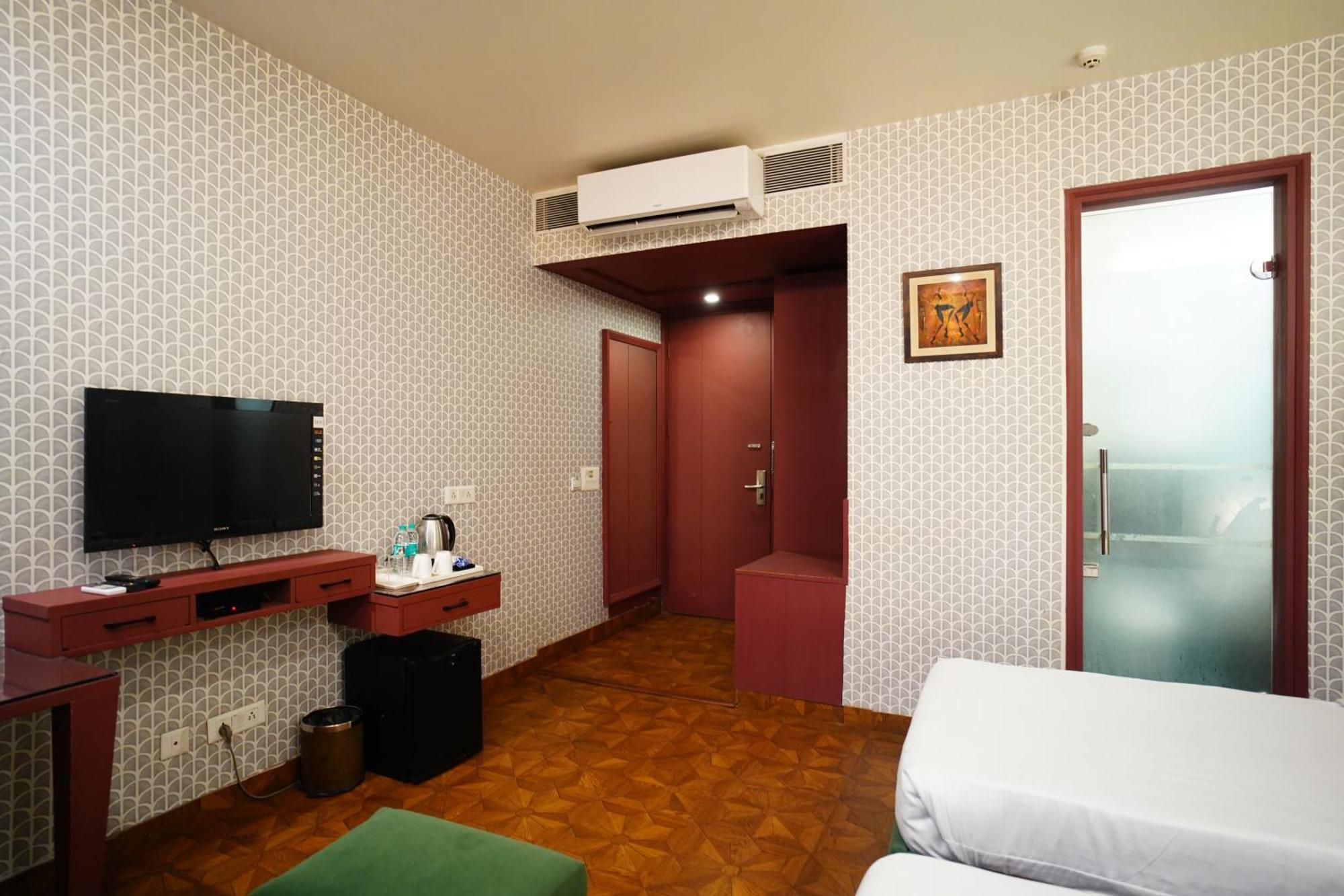 The Grand Vikalp By Saga Hotels Νέο Δελχί Εξωτερικό φωτογραφία